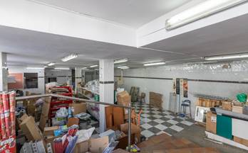 locales en venta iznalloz