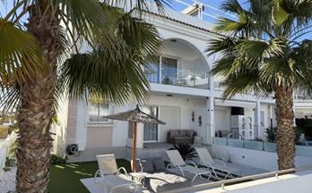 venta apartamento rojales urbanización doña pepa