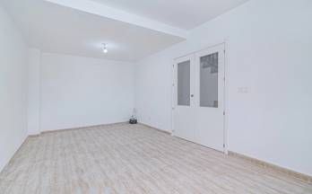 venta chalet adosado lachar zona aeropuerto